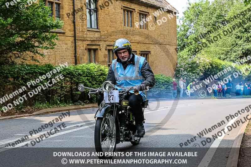 Vintage motorcycle club;eventdigitalimages;no limits trackdays;peter wileman photography;vintage motocycles;vmcc banbury run photographs